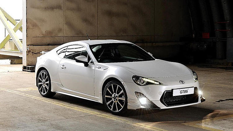 Toyota GT86 с шильдиком TRD будет злой только с виду Toyota GT86 с шильдиком TRD будет злой только с виду