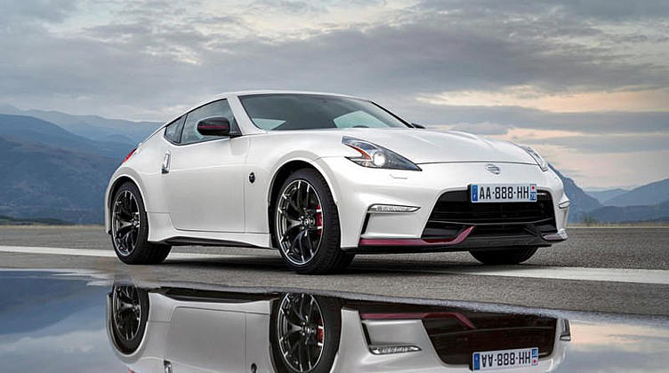 Nissan представил спорткар 370Z Nismo в версии для Европы