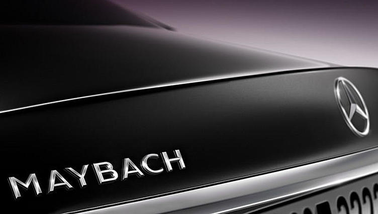 Mercedes позволил заглянуть внутрь роскошного S600 Maybach