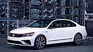 Volkswagen показал в Детройте заряженный Passat GT