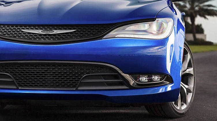 Американские власти вынуждают компанию Chrysler строить гибриды Американские власти вынуждают компанию Chrysler строить гибриды
