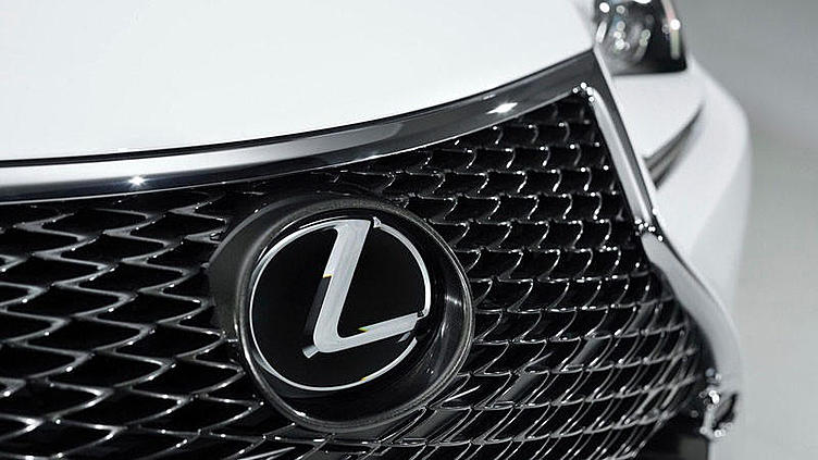 Покупатели просят Lexus разработать роскошный минивэн Покупатели просят Lexus разработать роскошный минивэн