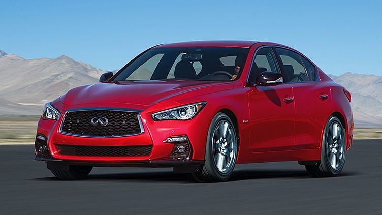 Обновленный Infiniti Q50 получит навыки беспилотника