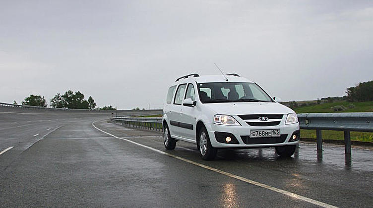 Lada Largus подешевеет за счет смены мотора