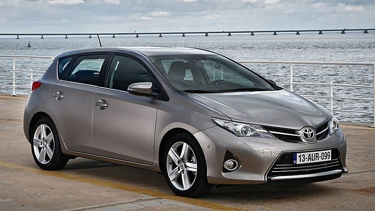 Toyota отзовет в России пять «Аурисов» Toyota отзовет в России пять «Аурисов»