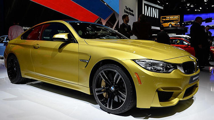 Открытую версию BMW M4 покажут в Нью-Йорке Открытую версию BMW M4 покажут в Нью-Йорке