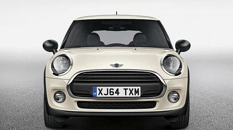 Mini подружил удобный кузов с компактным мотором Mini подружил удобный кузов с компактным мотором