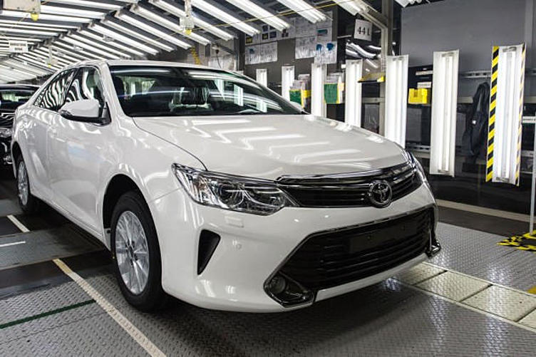 Петербургский завод Toyota намерен создать 800 новых рабочих мест в 2016 году Петербургский завод Toyota намерен создать 800 новых рабочих мест в 2016 году