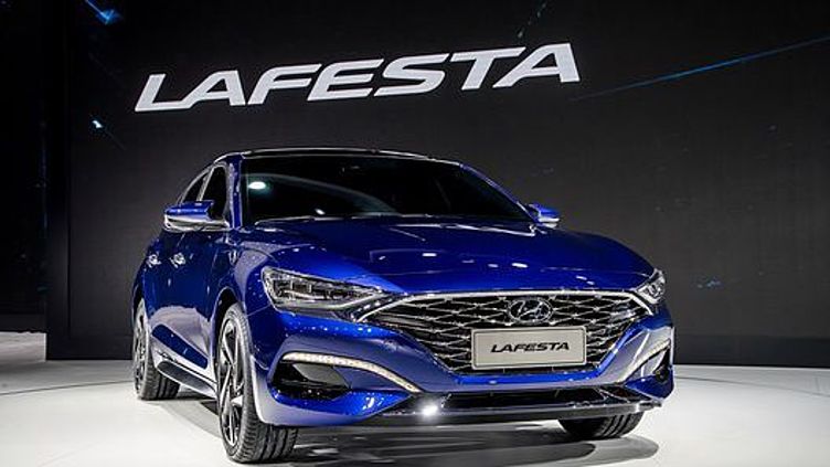 Hyundai представила спортивный седан Hyundai представила спортивный седан