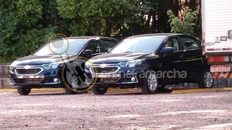 Компания Chevrolet полностью изменила дизайн седана Cobalt Компания Chevrolet полностью изменила дизайн седана Cobalt