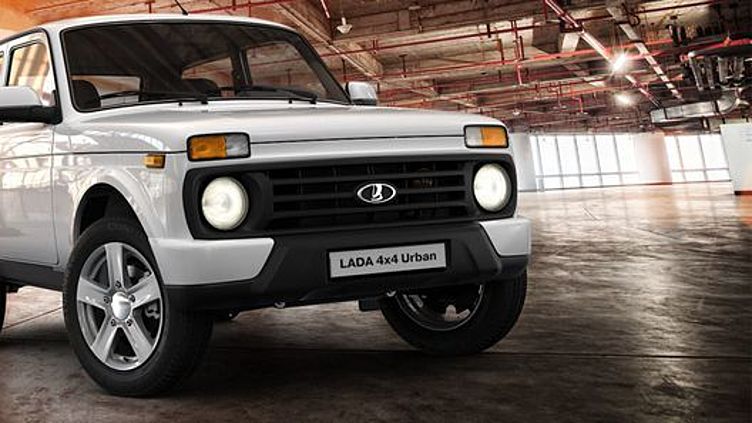 Пятидверная Lada 4x4 получила 