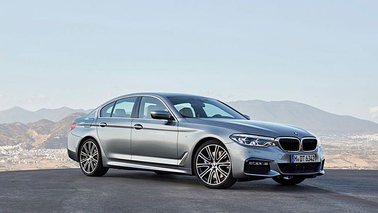 Официально представлен новый BMW 5 серии