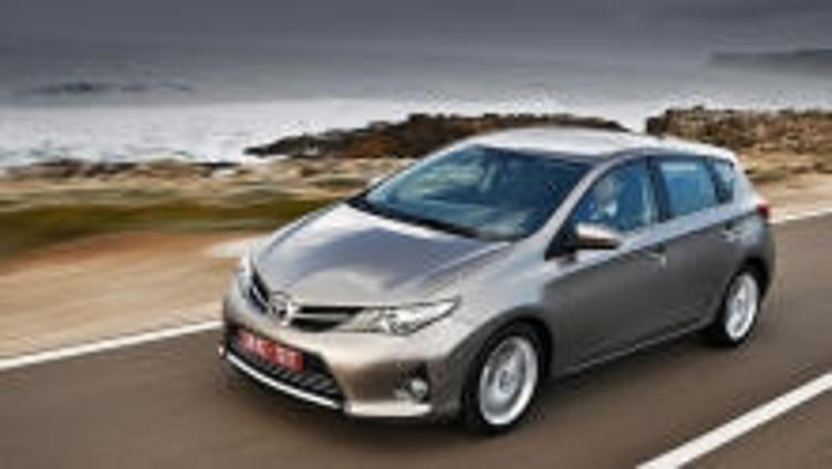 Кружим по Португалии на новом хэтчбеке Toyota Auris