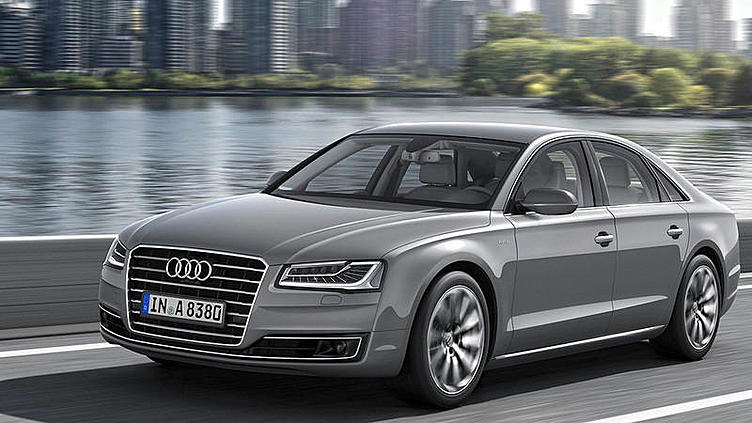 Обновленный Audi A8 доедет до России в декабре