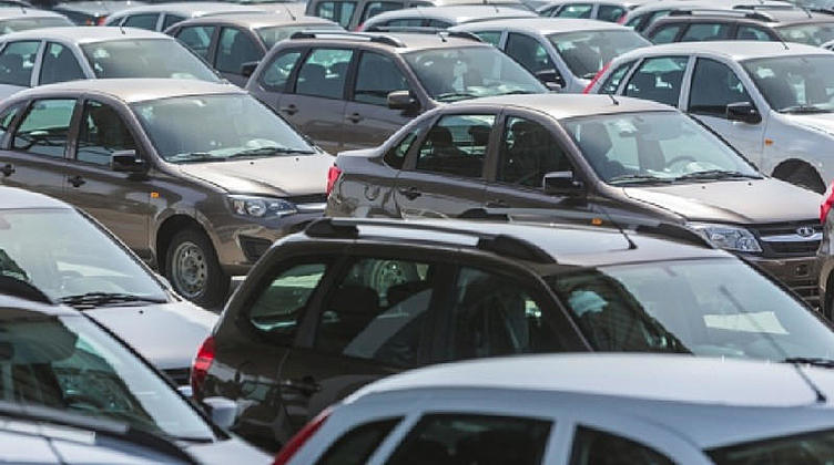 АВТОВАЗ в 2015 году планирует увеличить продажи автомобилей Lada на 20% АВТОВАЗ в 2015 году планирует увеличить продажи автомобилей Lada на 20%