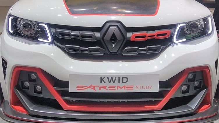 В Renault сделали экстремальный компактный хэтчбек В Renault сделали экстремальный компактный хэтчбек