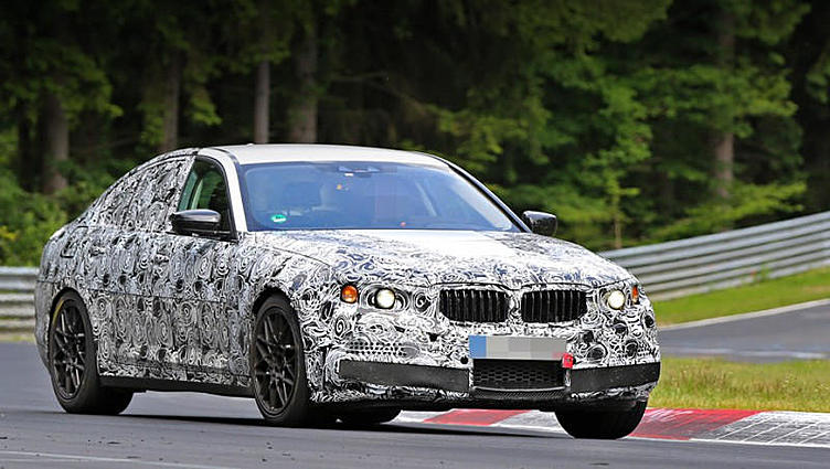 «Заряженный» седан BMW M5 вывели на Северную петлю «Заряженный» седан BMW M5 вывели на Северную петлю