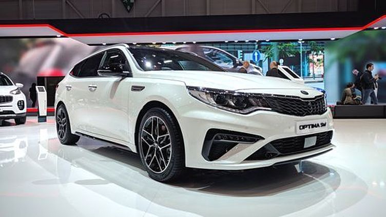 Стало известно когда обновленная Kia Optima доберется до России Стало известно когда обновленная Kia Optima доберется до России