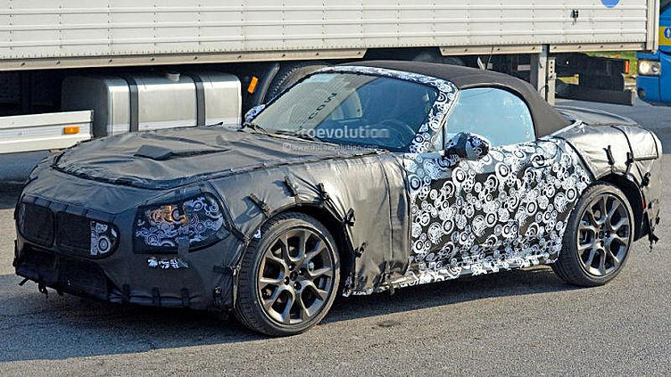 Начались испытания «заряженного» родстера Fiat 124 Spider Начались испытания «заряженного» родстера Fiat 124 Spider