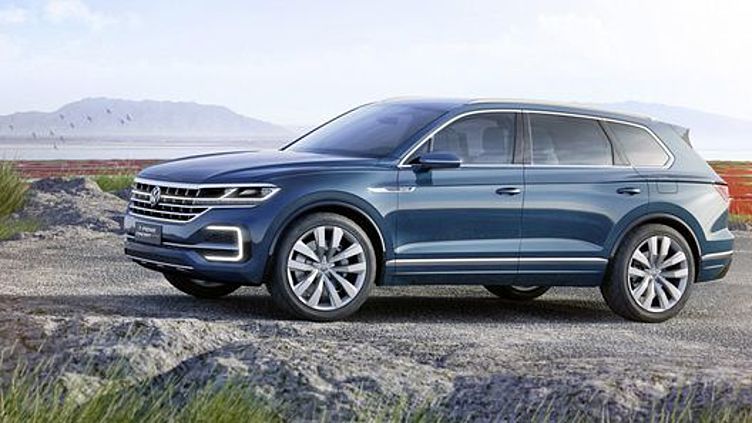 Названы сроки выхода нового Volkswagen Touareg