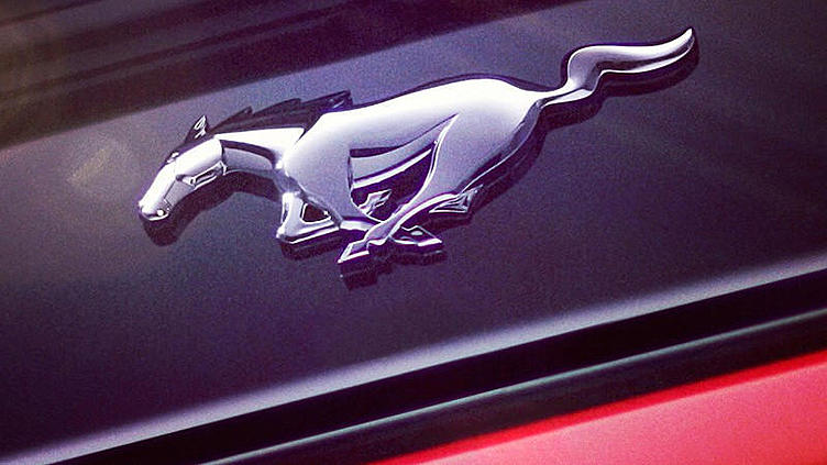 Новый Ford Mustang: отсчет пошел