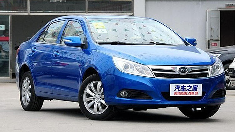 В России возобновятся продажи китайских машин BYD В России возобновятся продажи китайских машин BYD