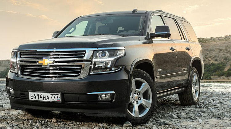 Chevrolet Tahoe: Гребля на «Таноэ» Chevrolet Tahoe: Гребля на «Таноэ»