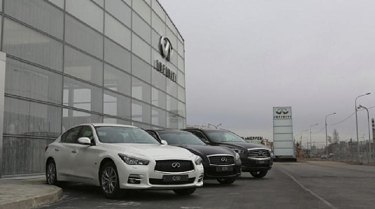 Infiniti открыл новый дилерский центр в Санкт-Петербурге Infiniti открыл новый дилерский центр в Санкт-Петербурге