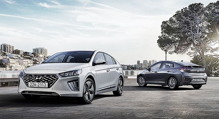 Компания Hyundai улучшила гибрид Ioniq Компания Hyundai улучшила гибрид Ioniq