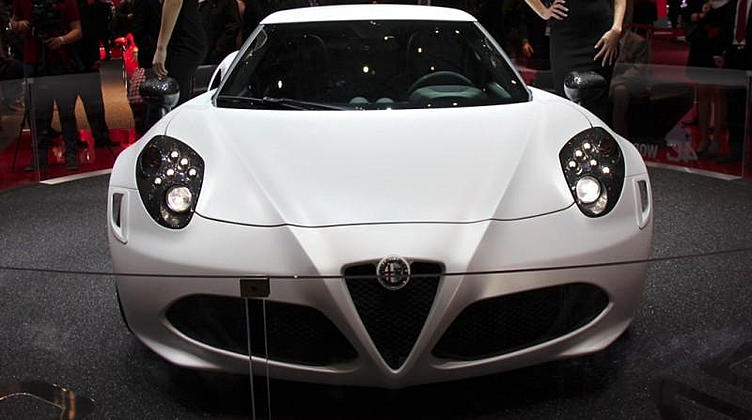 Развитие марки Alfa Romeo обойдется концерну Fiat в 5 млрд евро Развитие марки Alfa Romeo обойдется концерну Fiat в 5 млрд евро