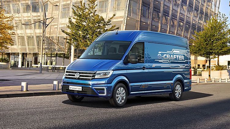 Volkswagen перевел фургон Crafter на электричество Volkswagen перевел фургон Crafter на электричество