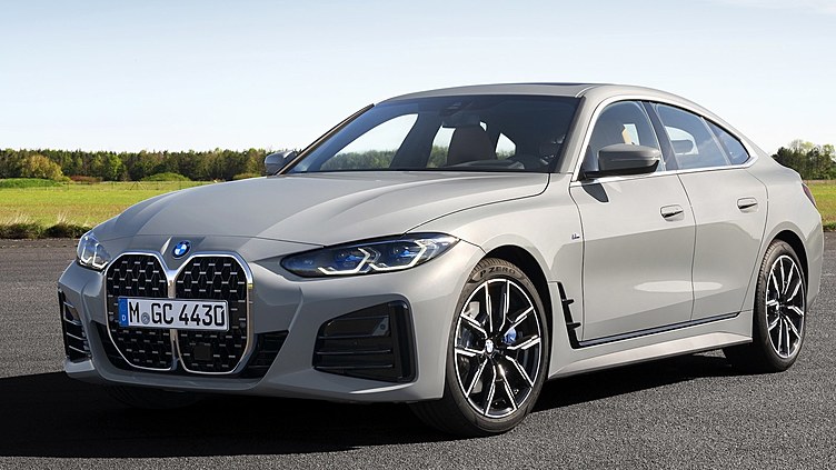 BMW оценила в рублях бензиновые 4-Series Gran Coupe BMW оценила в рублях бензиновые 4-Series Gran Coupe