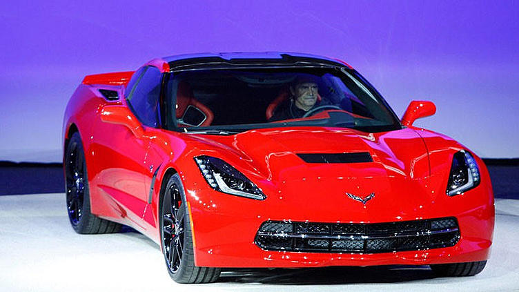 Новый Chevrolet Corvette приедет в Россию следующим летом Новый Chevrolet Corvette приедет в Россию следующим летом