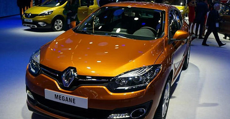 Продажи обновленного Renault Megane стартовали в России Продажи обновленного Renault Megane стартовали в России