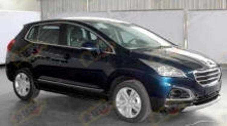 Китайские шпионы поймали рестайлинговый кроссовер Peugeot 3008