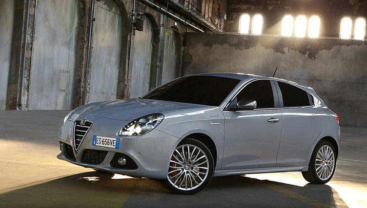 Alfa Romeo официально вернулась на российский рынок Alfa Romeo официально вернулась на российский рынок