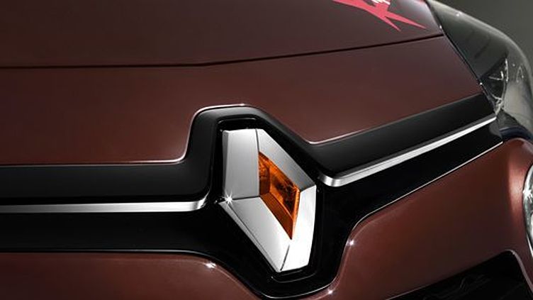 Боссов Renault обвинили в фальсификации данных о выбросах Боссов Renault обвинили в фальсификации данных о выбросах