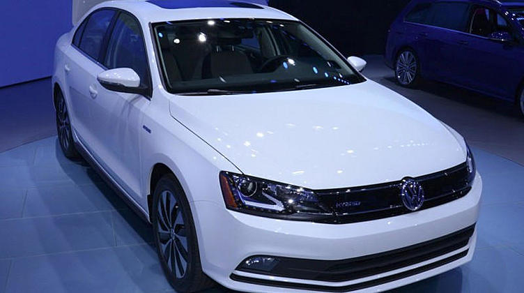 Volkswagen представил в США обновленную Jetta