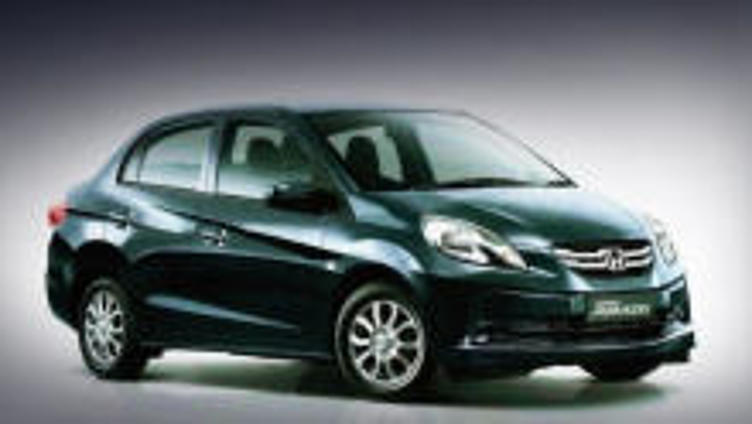 Седан Honda Brio Amaze обнажился перед премьерой Седан Honda Brio Amaze обнажился перед премьерой
