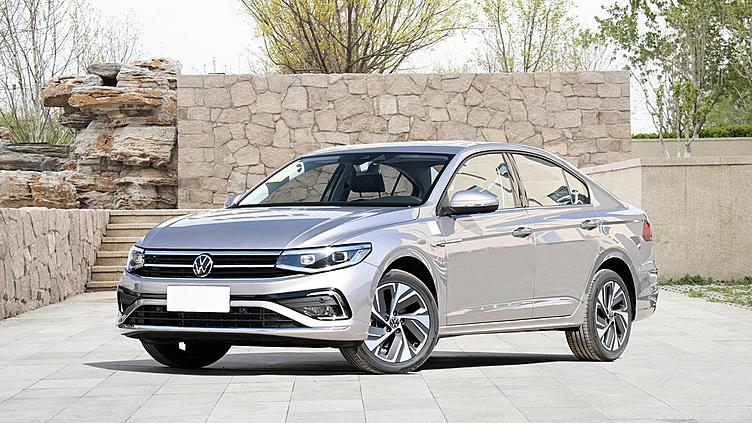 Седан Volkswagen Bora обновился Седан Volkswagen Bora обновился