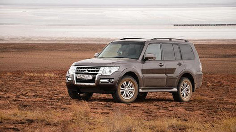 Mitsubishi отказалась от создания нового поколения внедорожника Pajero Mitsubishi отказалась от создания нового поколения внедорожника Pajero