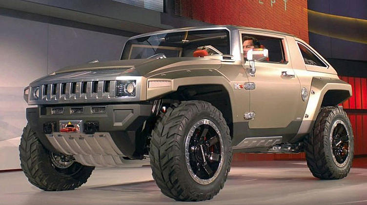 Знаменитый Hummer могут возродить как конкурента Jeep Wrangler