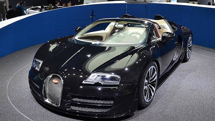 Bugatti представил памятный Veyron