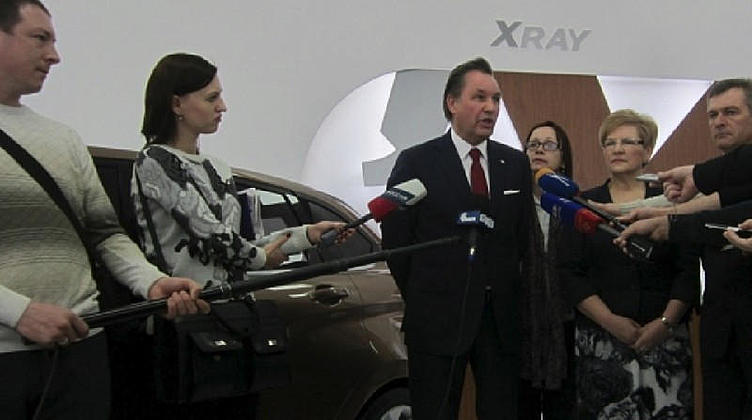 АВТОВАЗ выделяет 1 млрд. рублей на повышение зарплат