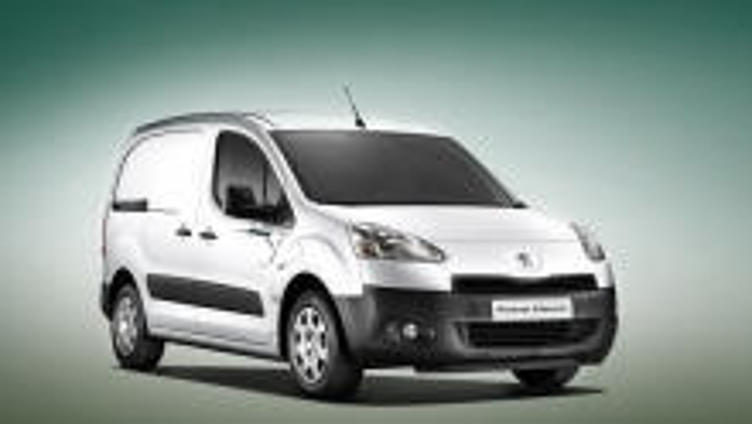 Фирма Peugeot привезёт в Париж электрический Partner Фирма Peugeot привезёт в Париж электрический Partner