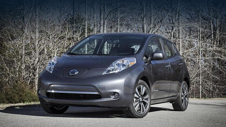 Модель Nissan Leaf официально стала экономичнее