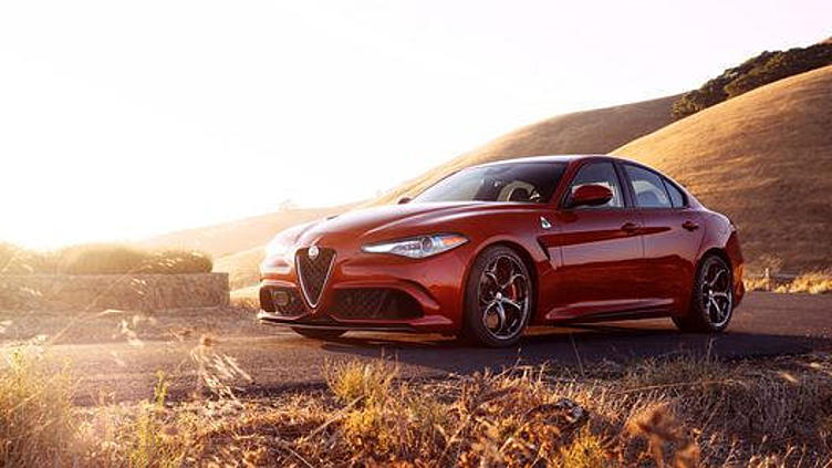 Последняя новинка Alfa Romeo завалила краш-тесты Последняя новинка Alfa Romeo завалила краш-тесты