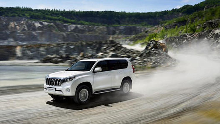 Toyota Land Cruiser Prado получил новый дизель