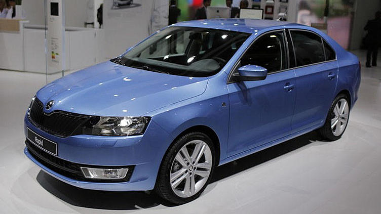 Skoda Rapid получит новый двигатель и ксеноновые фары Skoda Rapid получит новый двигатель и ксеноновые фары