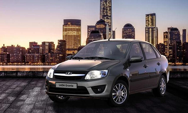 Lada Granta в 2015 году осталась самой продаваемой моделью в России Lada Granta в 2015 году осталась самой продаваемой моделью в России